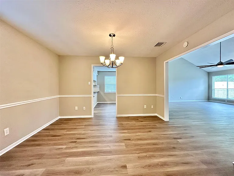 1514 Park Meadow Dr — Photo 4