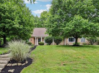 26201 Annesley Rd, Beachwood, OH 44122