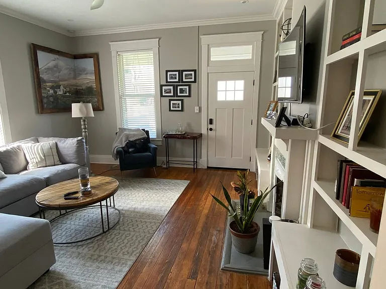 2214 Grantland Ave #B — Photo 4