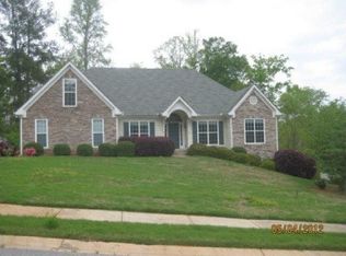 5573 River Valley Way, Flowery Branch, GA 30542