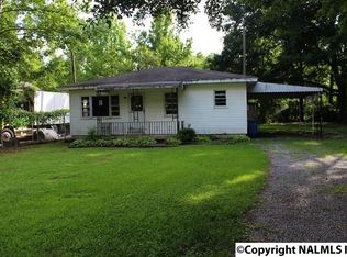 1223 White St NW, Hartselle, AL 35640