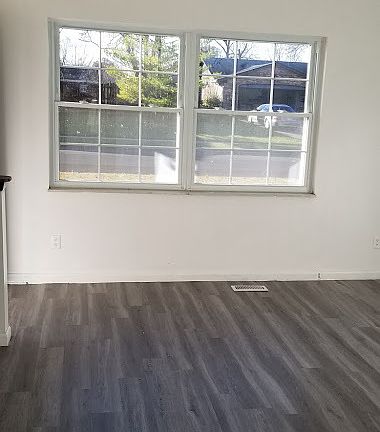 5th image of 4315 Forestview Ct