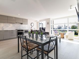 1160 Oxford St #203, White Rock, BC V4B 0B3