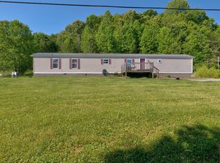 230 Kristin Dr, Clay City, KY 40312