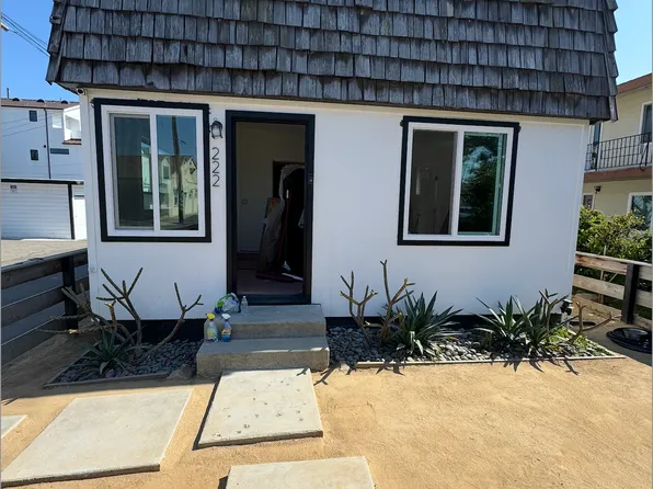 222 Chicago Ave APT A, Huntington Beach, CA 92648