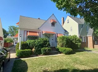 16301 Throckley Ave, Cleveland, OH