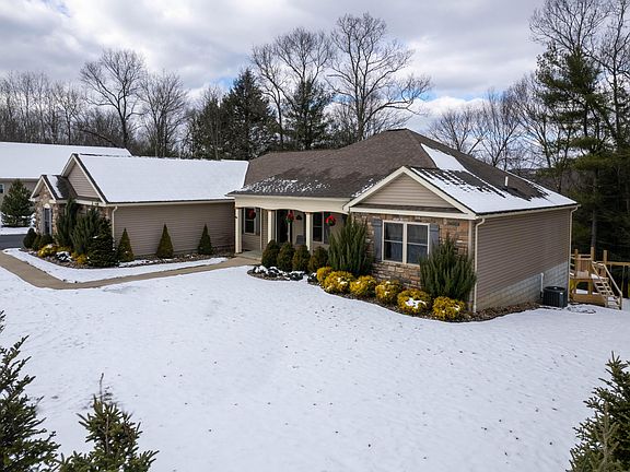 4th image of 515 Johns Dr