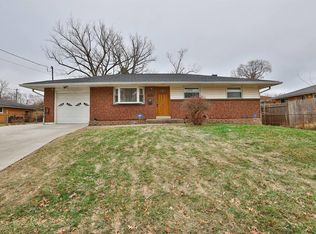 2487 Aquarius Dr, Cincinnati, OH 45231