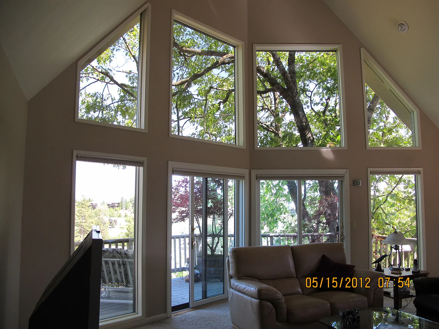 472 Redbud Ct photo 1
