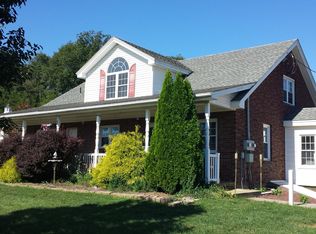 175 Pine Hill Rd, New Ringgold, PA 17960