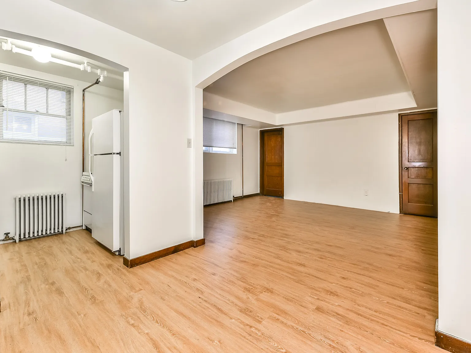 1 bed, 850 sqft, $1,075 — Photo 3