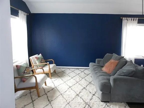 3rd image of 1211 Periwinkle Dr