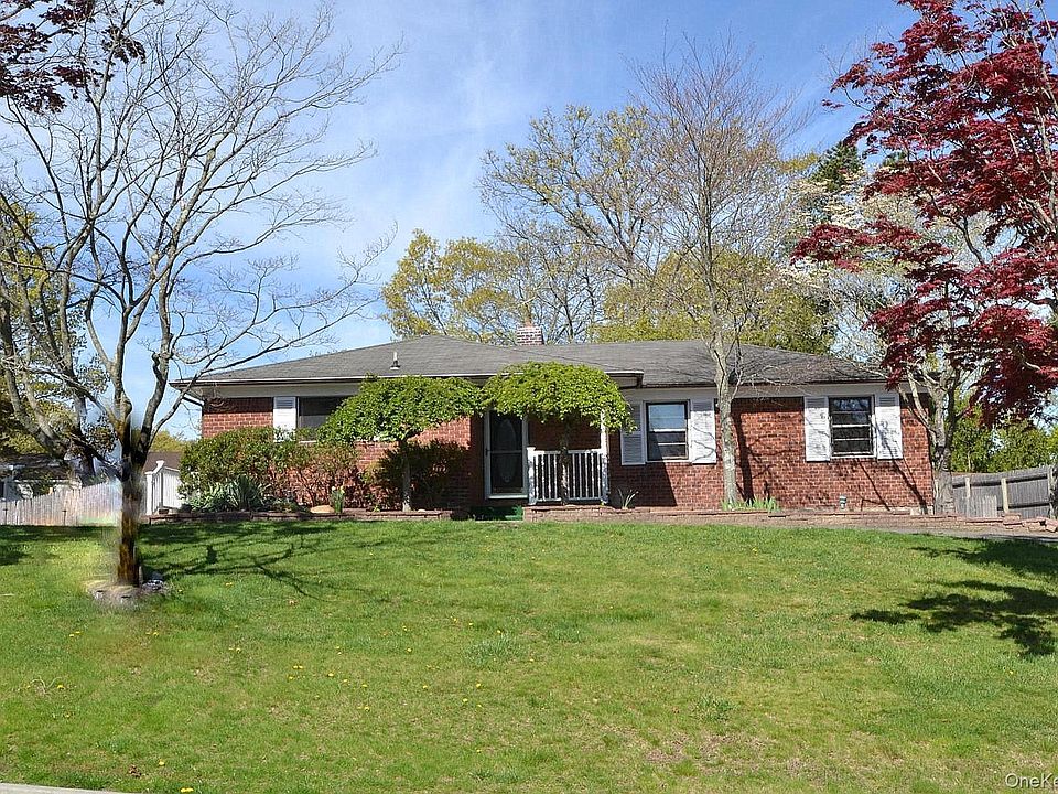 1st image of 16 Hunter Place