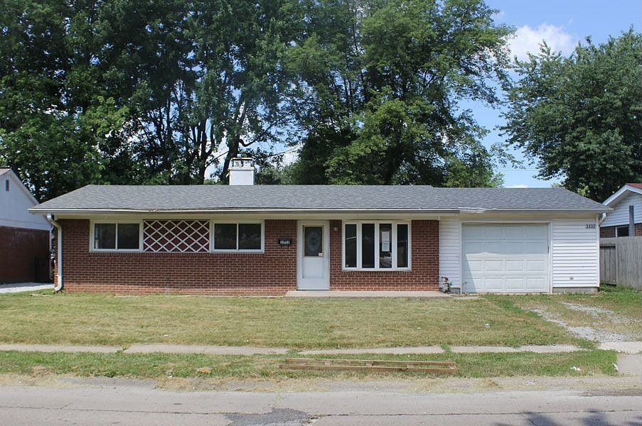 1st image of 3332 Falcon Dr