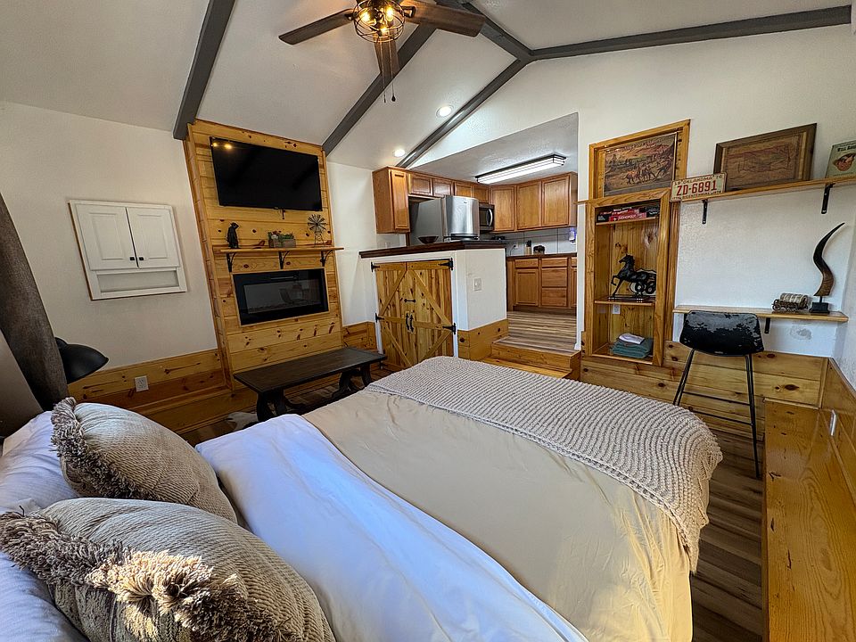 1st image of 3345.5 E 30th St #1