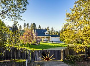 8744 Yank Gulch Rd, Talent, OR 97540