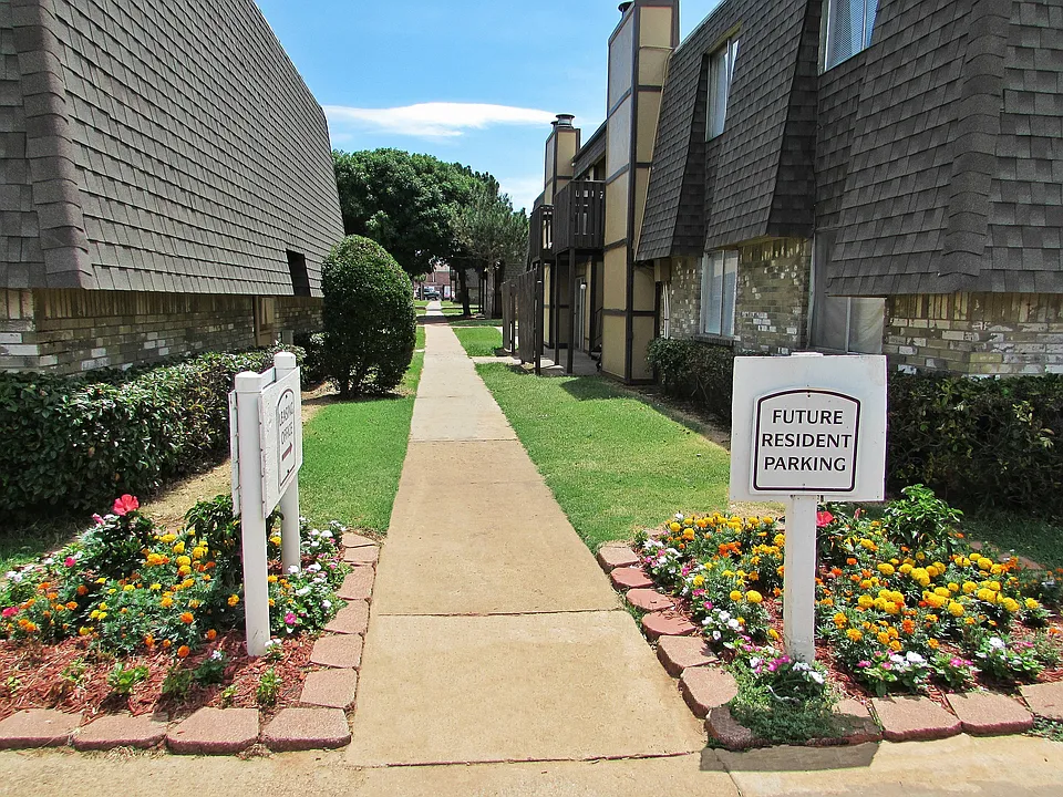 Springdale Village