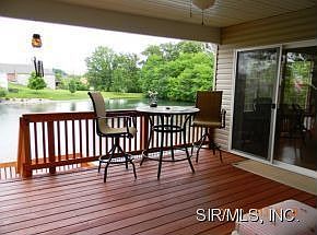 3rd image of 26 Oak Lake Ct