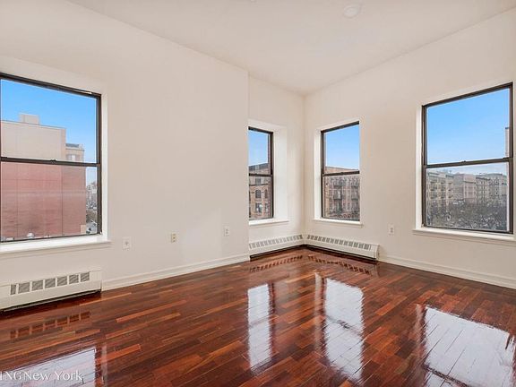3rd image of 2149 8th Ave APT 2C