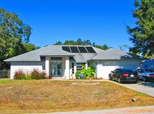 150 Avalon Rd, Venice, FL 34293