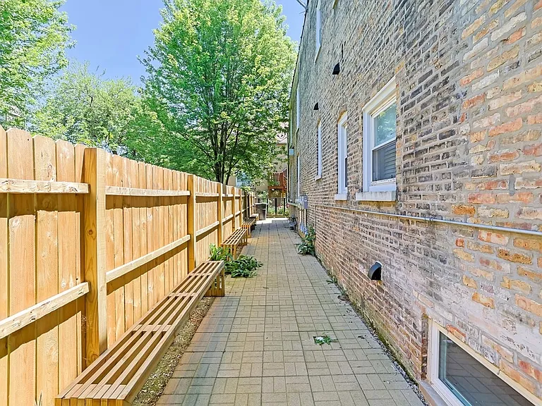 3001 N Sawyer Ave #1E — Photo 10