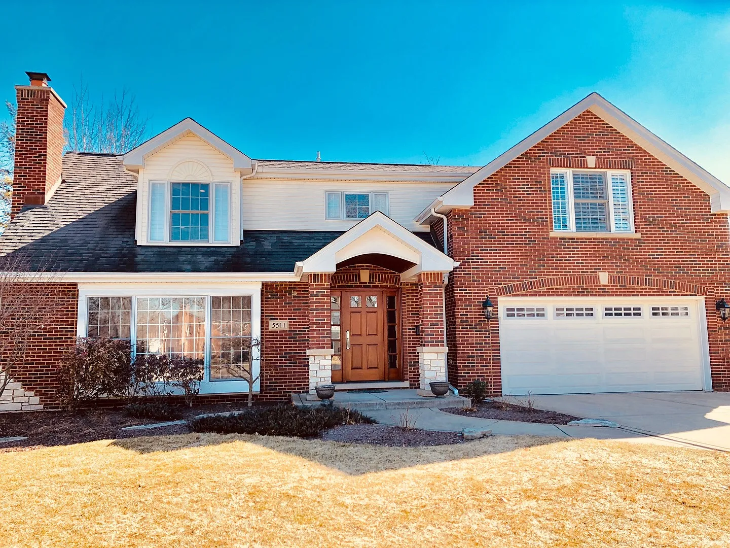 5511 Grand Ave photo 1