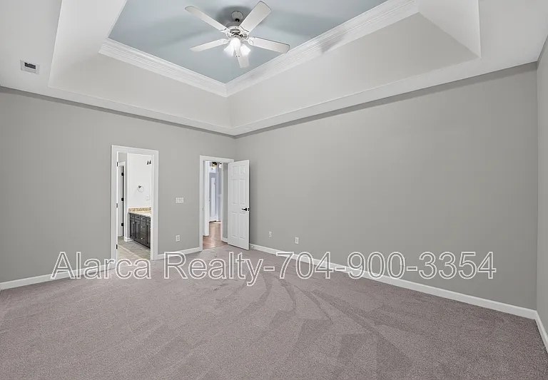 12736 Wetherburn Ln — Photo 9