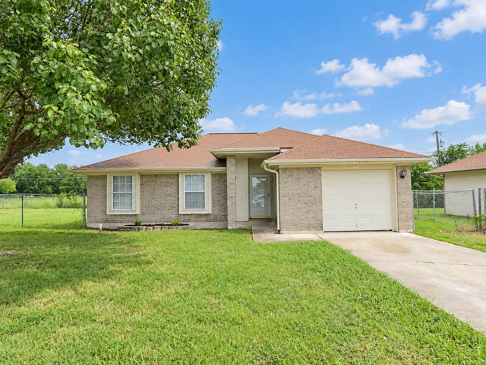 2300 Jerome Dr