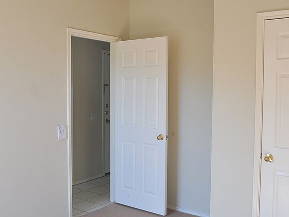 2nd image of 6903 Hawaii Ln