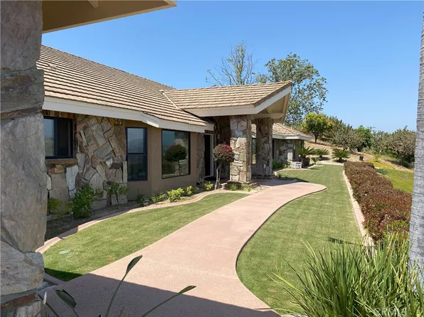 3019 Dos Lomas, Fallbrook, CA 92028