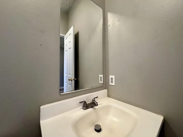 1771 Eaton St — Photo 14