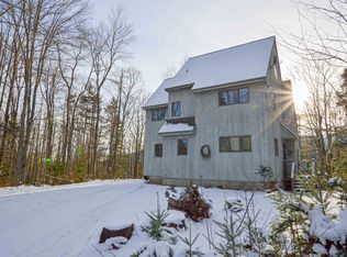462 Alpine Dr, Mount Holly, VT 05758