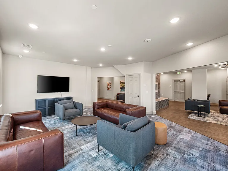 3751 Heritage Towne Blvd — Photo 24