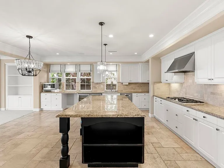 7625 Circulo Sequoia — Photo 12