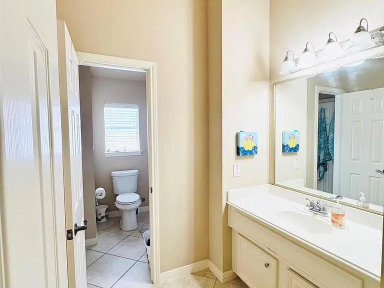 4618 Ambrosia Springs Ln — Photo 19