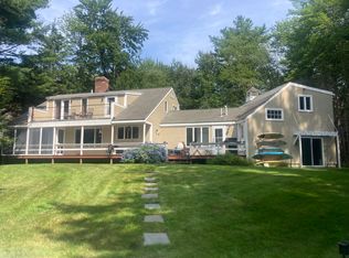 16 Sea Garden Cir, Kennebunk, ME 04043