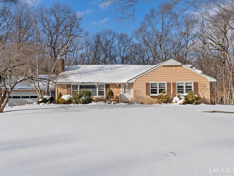 1st image of 10 Staeth Road