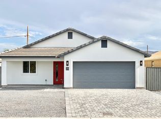 2913 E Mobile Ln, Phoenix, AZ 85040