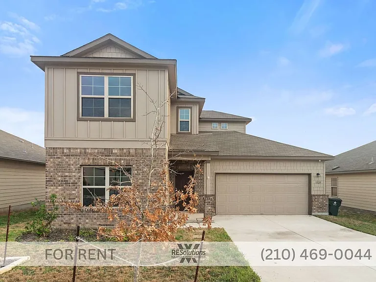 1125 Amber Lake — Photo 1