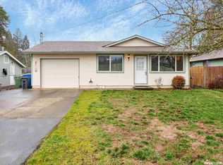 4129 3rd St, Hubbard, OR 97032