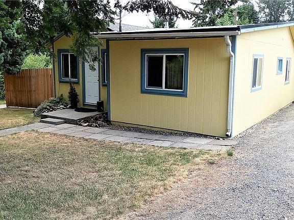 3rd image of 2327 7th Ave SE