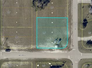 1224 SW 15th Pl, Cape Coral, FL 33991