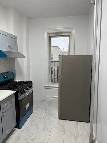 14XX Longfellow Ave #3 Photo 1