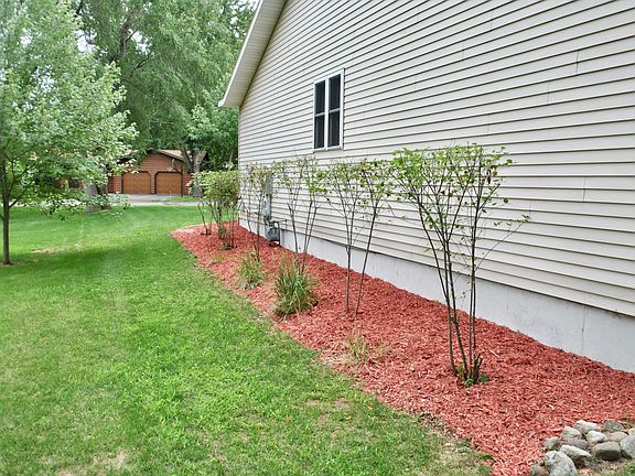 2nd image of 831 Aldon Dr