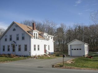 51 Carter St, Berlin, MA 01503