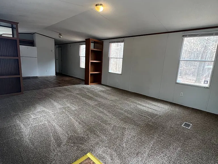500 Julia St — Photo 13
