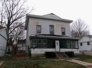 403-403 1/2 E Prospect Ter, Freeport, IL 61032