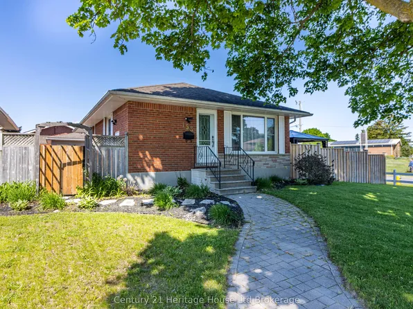153 Springbank Ave N, Woodstock, ON N4S 7P9