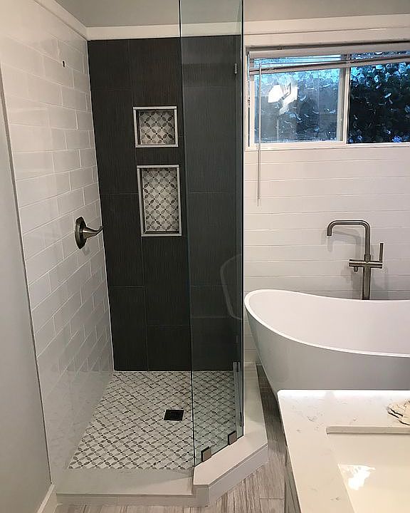 New 2 sink vanity 