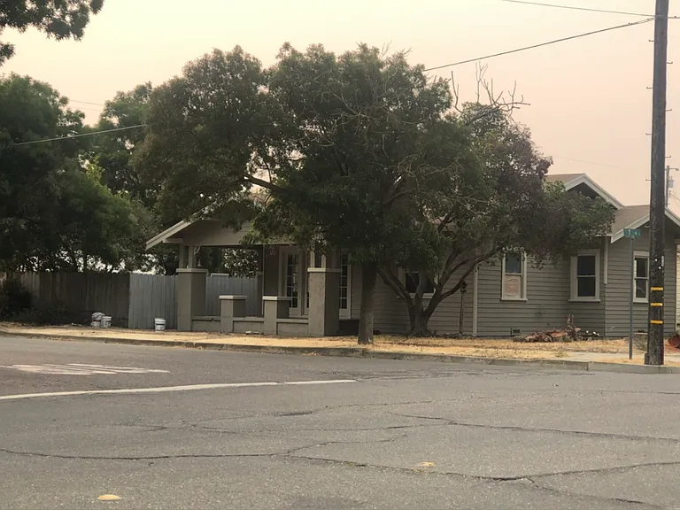1446 Mariposa St — Photo 1
